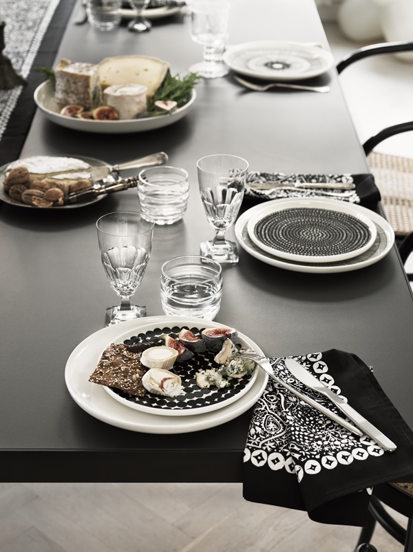 Marimekko tablesetting