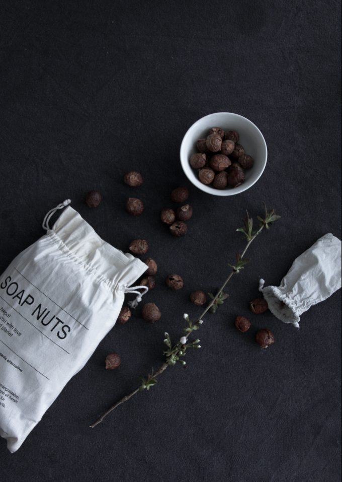  Do your laundry with soap nuts // heidihallingstad.com